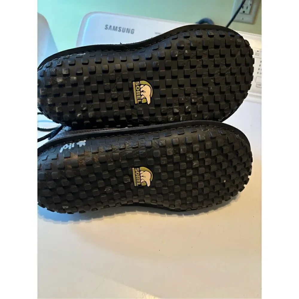 Sorel black suede